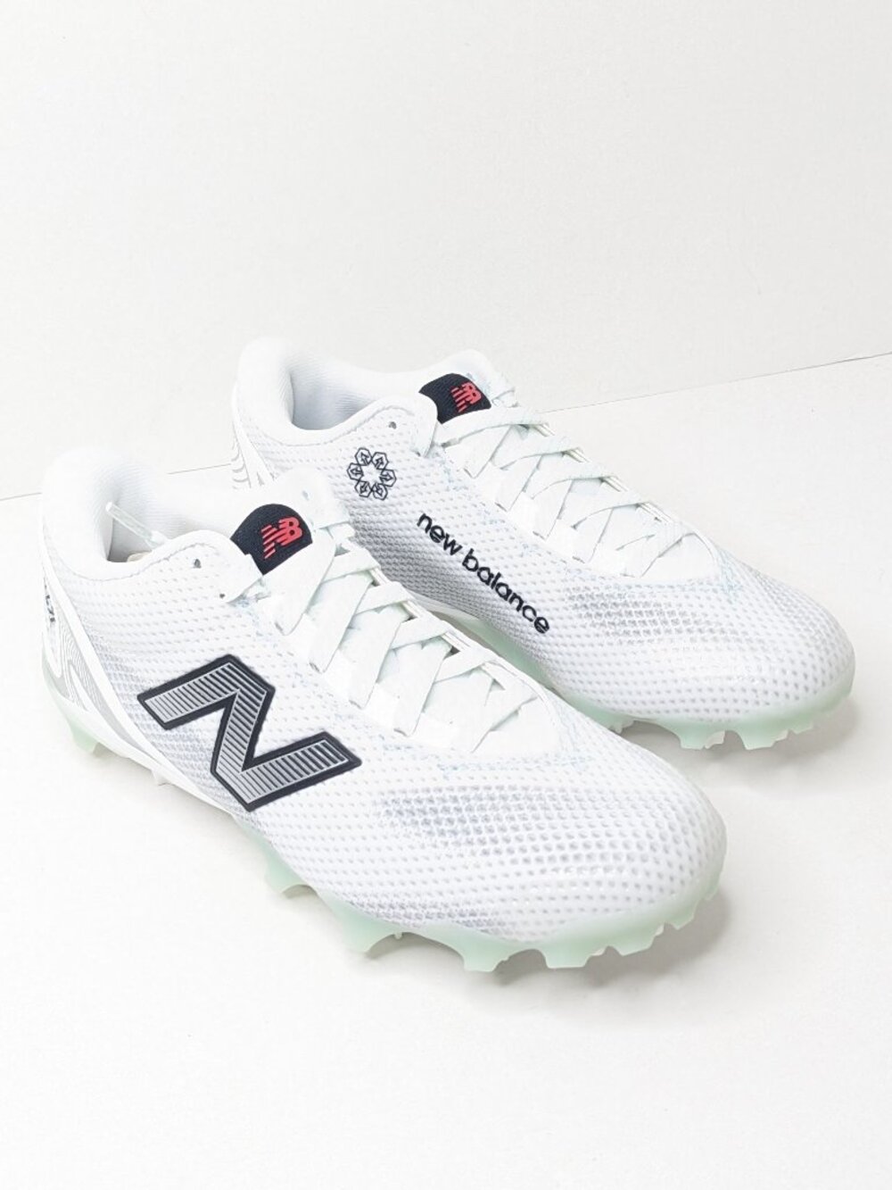 New Balance FreezeLX V5 Low Lacrosse Cleats White Black Womens 8.5